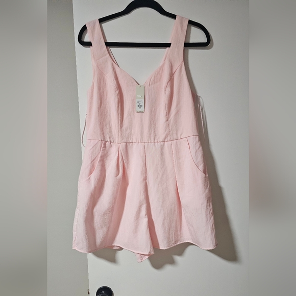 Dresses & Skirts - Light pink Romper